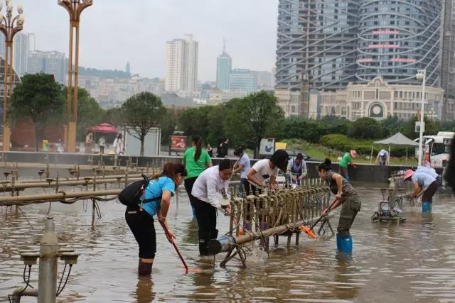 “像管理自家后花园一样管理水景公园”.jpg